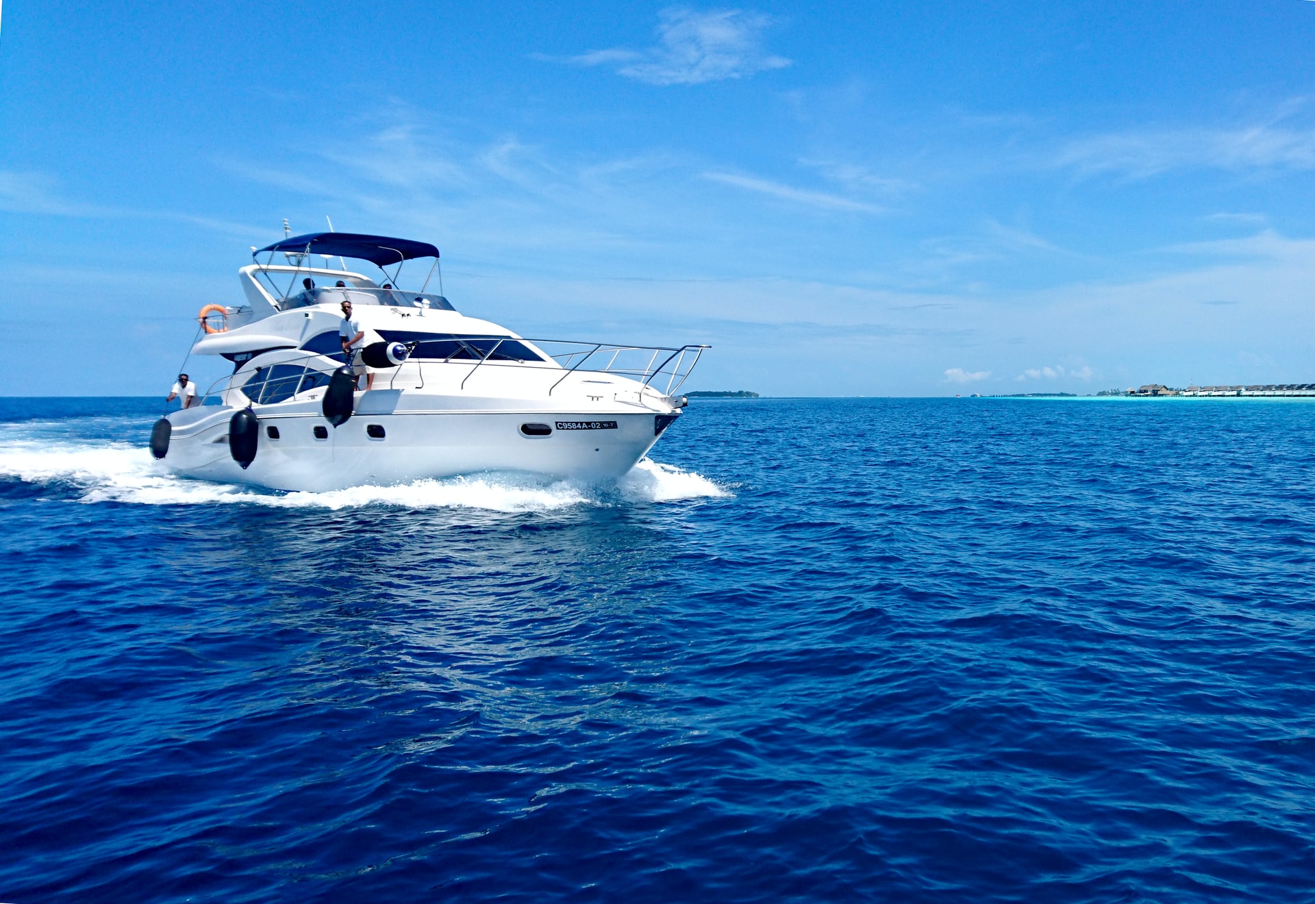 Private yacht charters